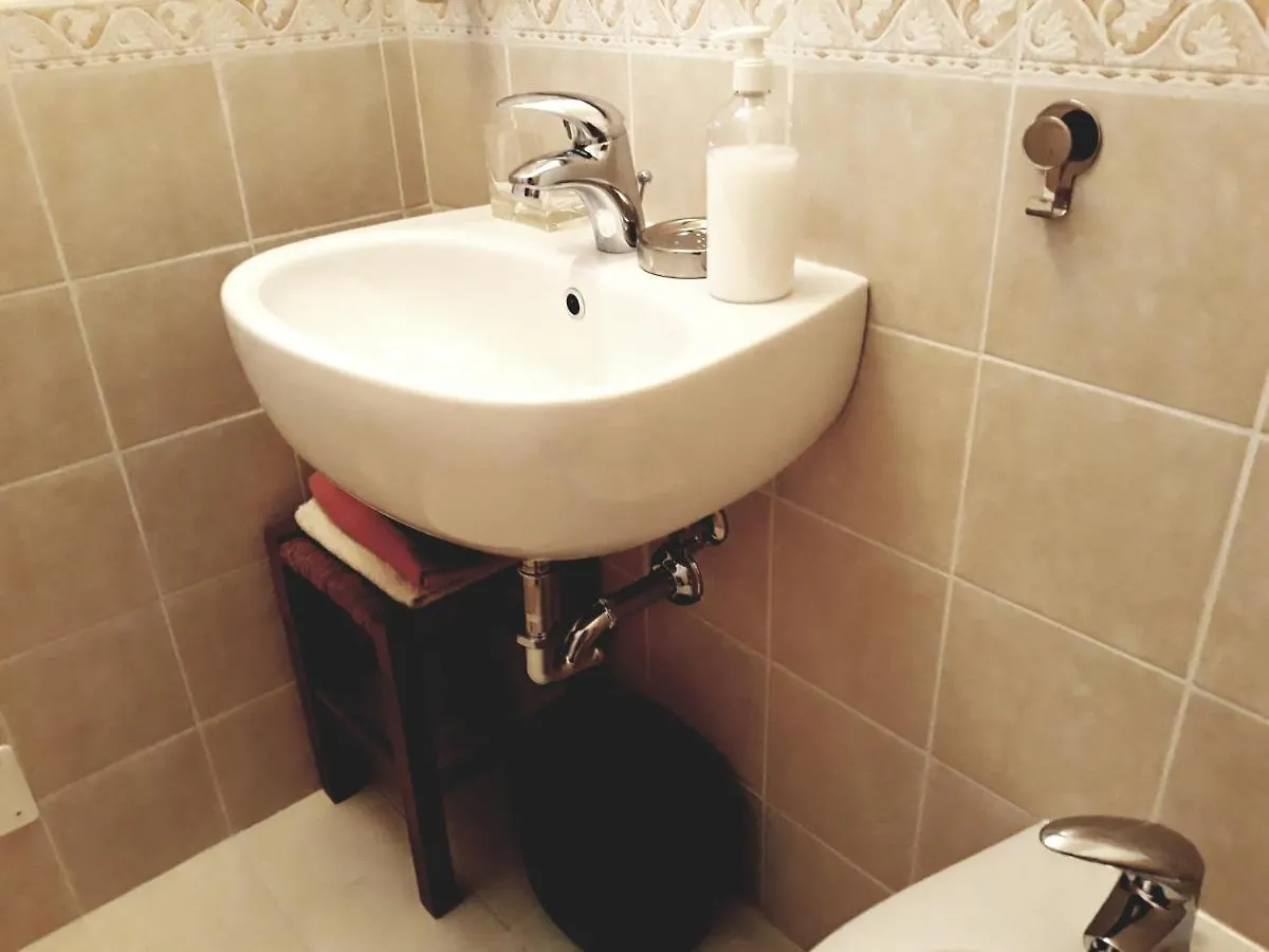B&B Sopra Il Borgo Finale Ligure 0*,  Italy