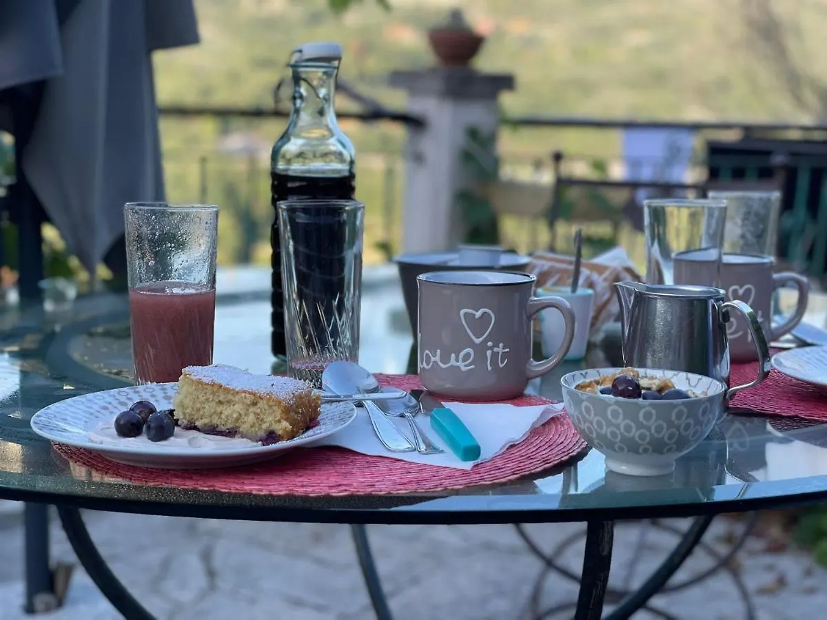 B&B Sopra Il Borgo Finale Ligure 0*,  Italy