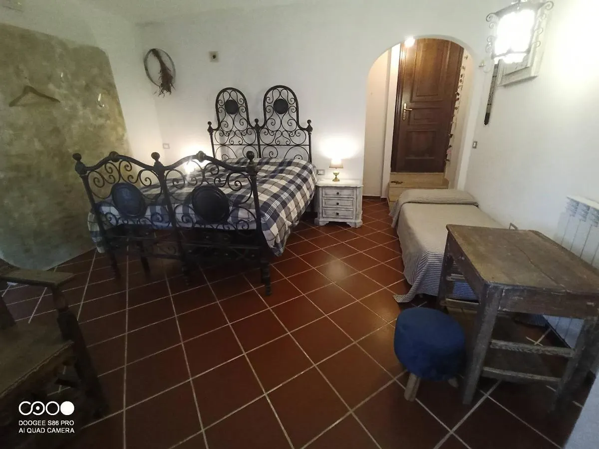B&B Sopra Il Borgo Finale Ligure 0*,