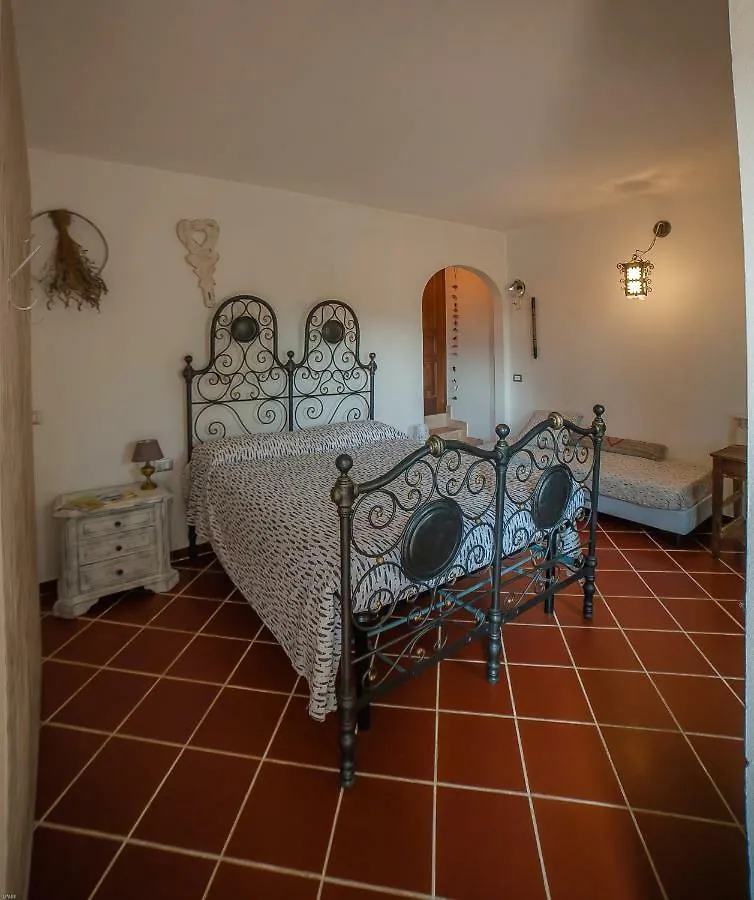B&B Sopra Il Borgo Finale Ligure Bed & Breakfast